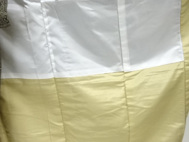  未使用品　華紋亀甲模様織り出し着物